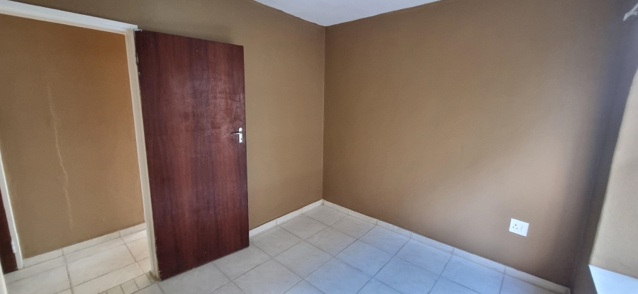 To Let 4 Bedroom Property for Rent in Brits North West